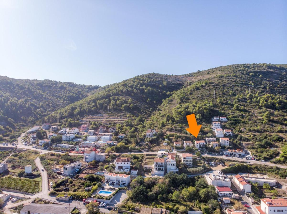 Apartments Jaksa Vis Bagian luar foto