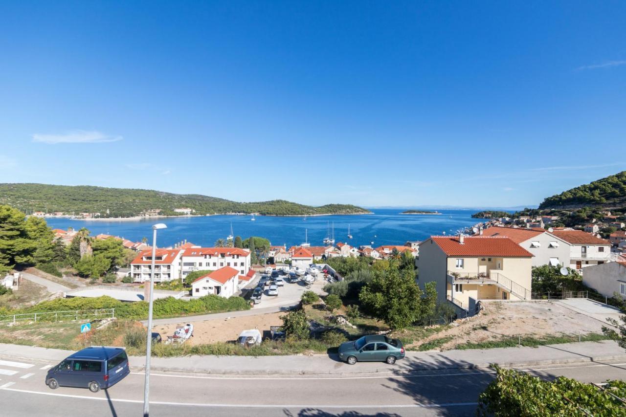 Apartments Jaksa Vis Bagian luar foto