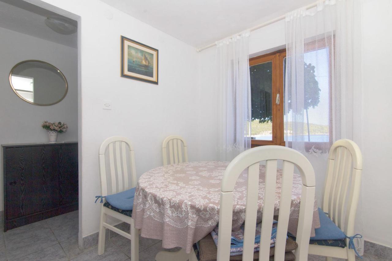 Apartments Jaksa Vis Bagian luar foto